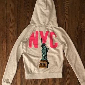 NYC sweatshirt